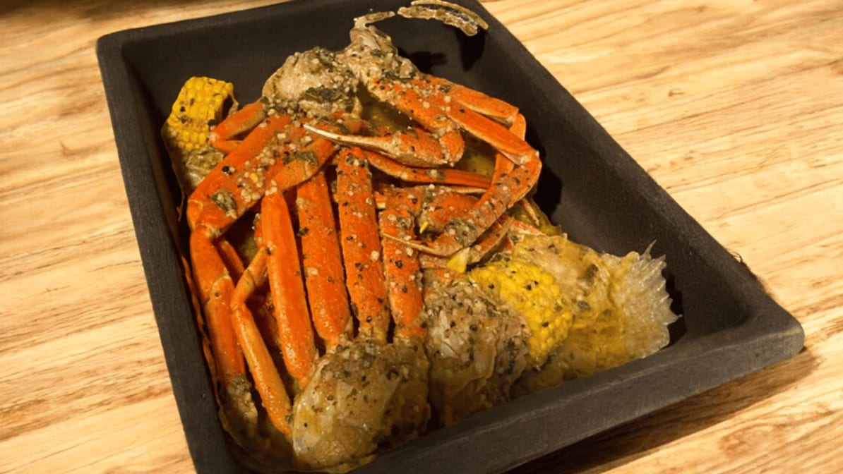 1 Pound Snow Crab.