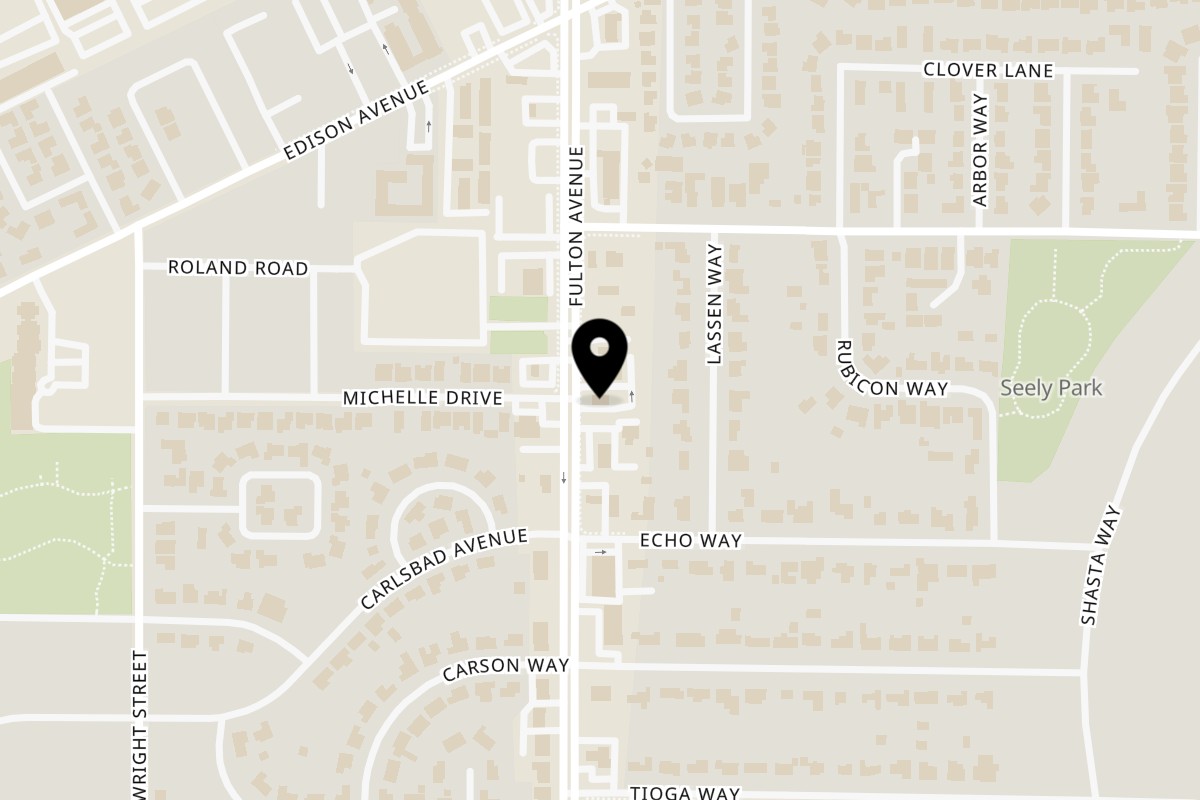 Map showing the location of Ray's Chicken & Fish Fulton on 3200 Fulton Ave in Sacramento